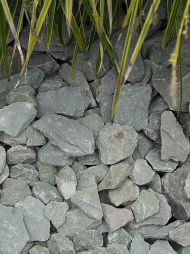 Canadian slate 30 - 60 aangelegd