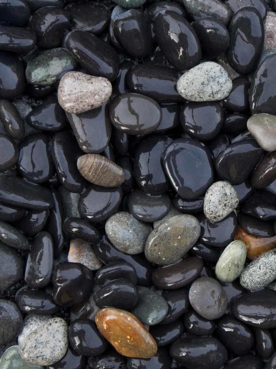 Beach pebbles 8 - 16mm (nat)
