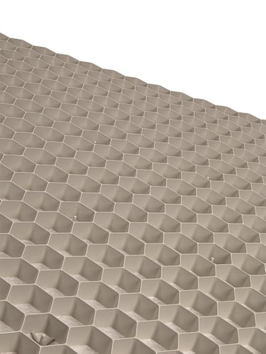 Twee pallets grindplaten EuroGravel PLUS beige (85,1m2)