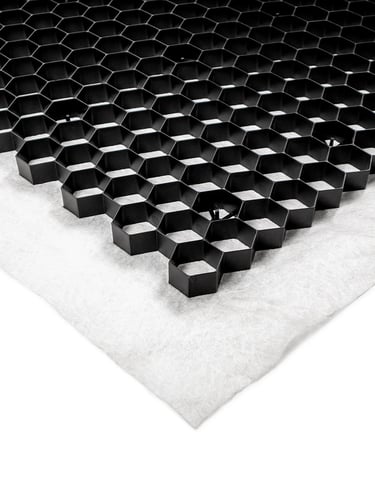 Twee pallets grindplaten EuroGravel PLUS zwart (85,1m2)