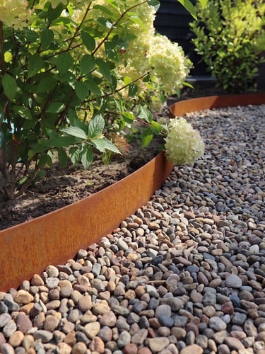 Multi-Edge METAL Afboording Corten staal aangelegd