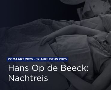 Een Nachtreis door Steen en Stilte: De Poëtische Wereld van Hans Op de Beeck